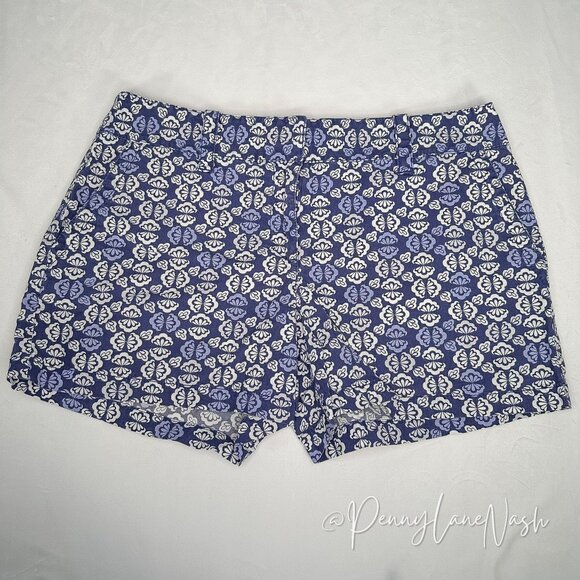 LOFT Pants - Ann Taylor Loft Patterned Shorts Blue/White